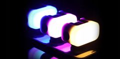 ULANZI LED MINI RGB lampa 8 barev nastavitelná - Ulanzi VL15